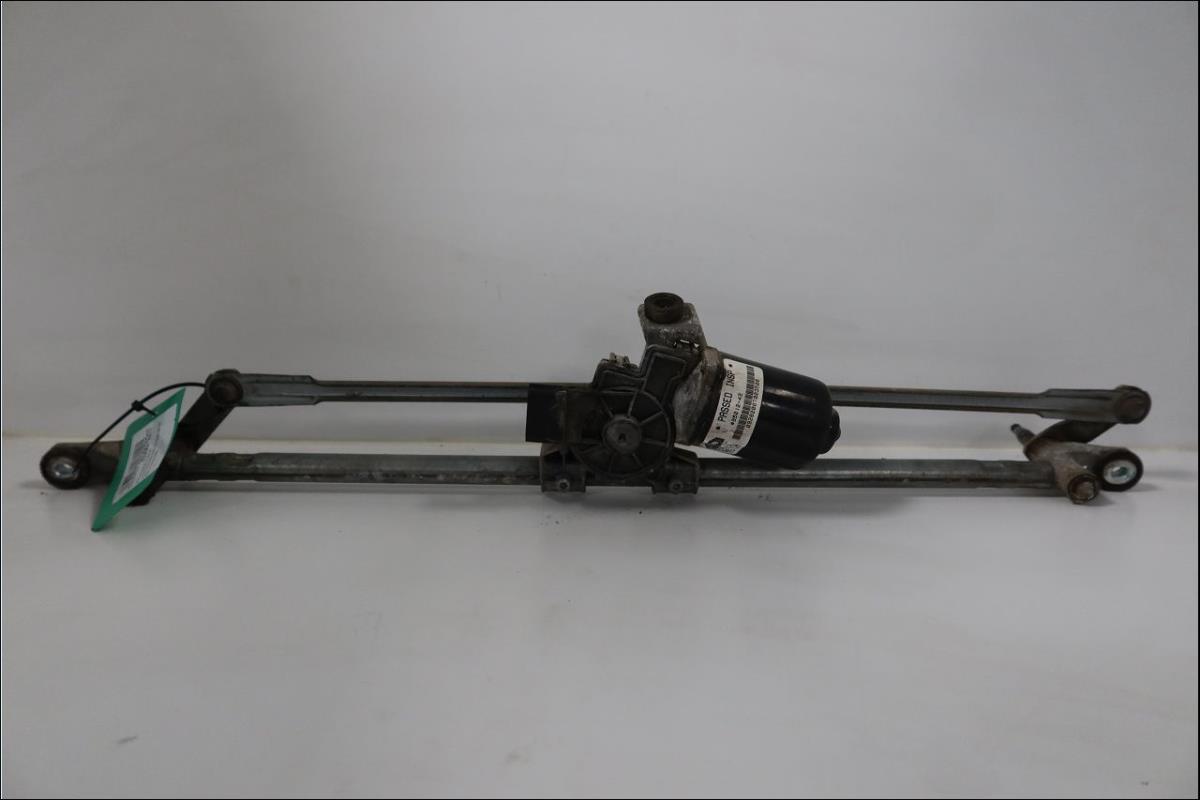 Moteur essuie glace avant