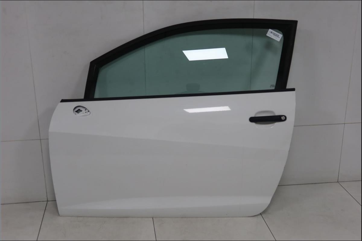 Porte avant gauche