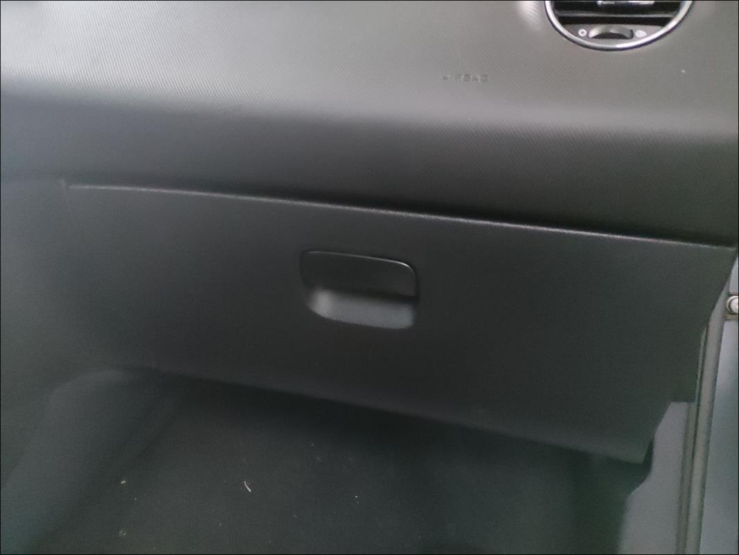 Porte boite a gants