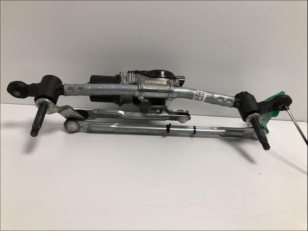 Moteur essuie glace avant