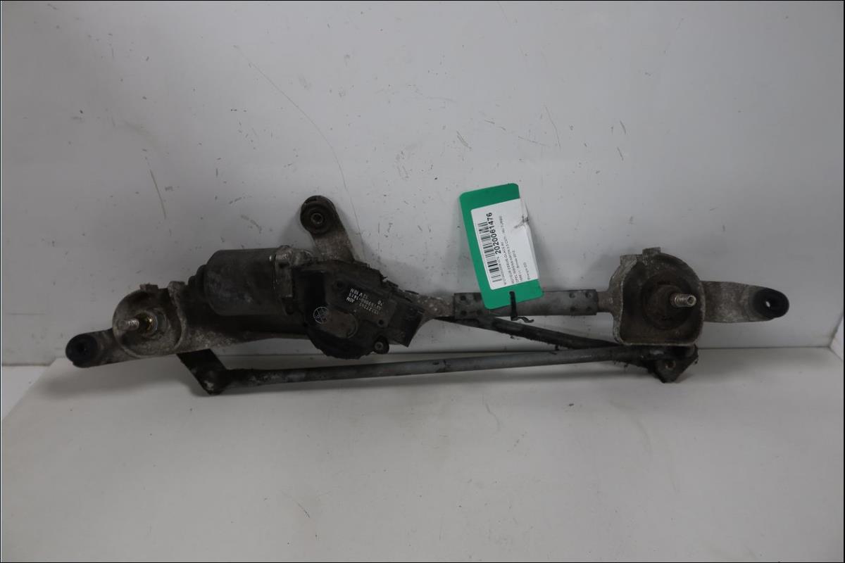 Moteur essuie glace avant