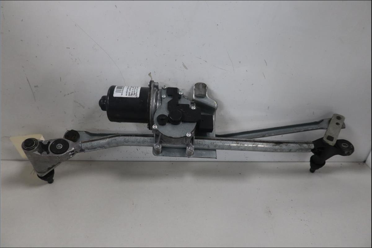 Moteur essuie glace avant