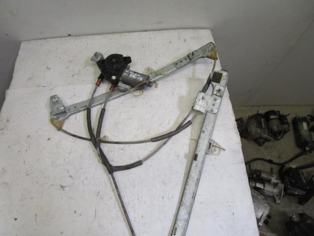 Leve vitre electrique avant droit