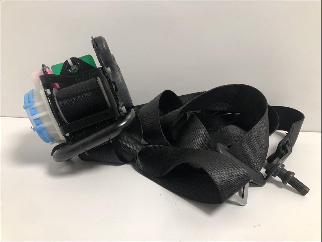 Ceinture avant droit