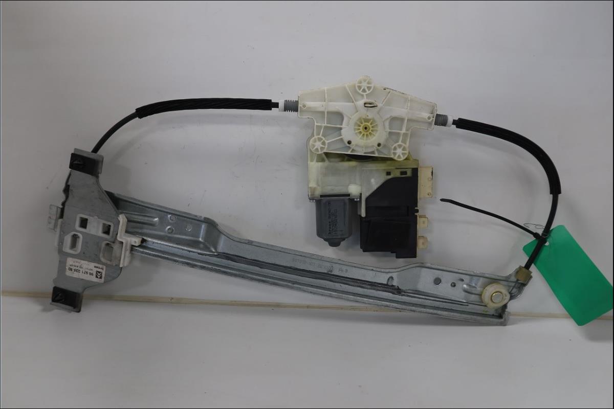 Leve vitre electrique avant droit