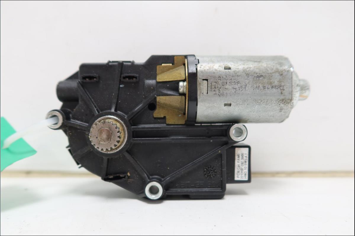 Moteur toit ouvrant