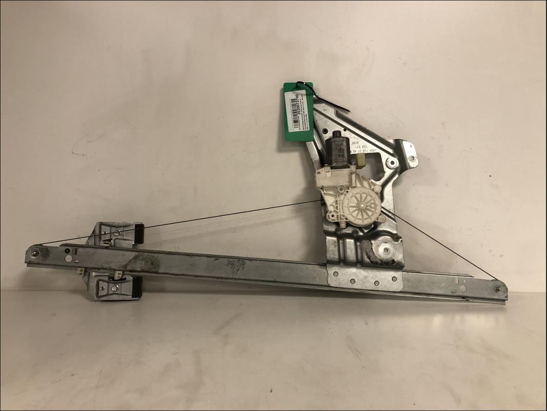 Leve vitre electrique avant droit