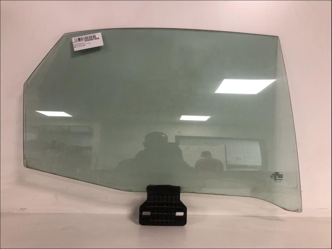 Vitre arriere droit
