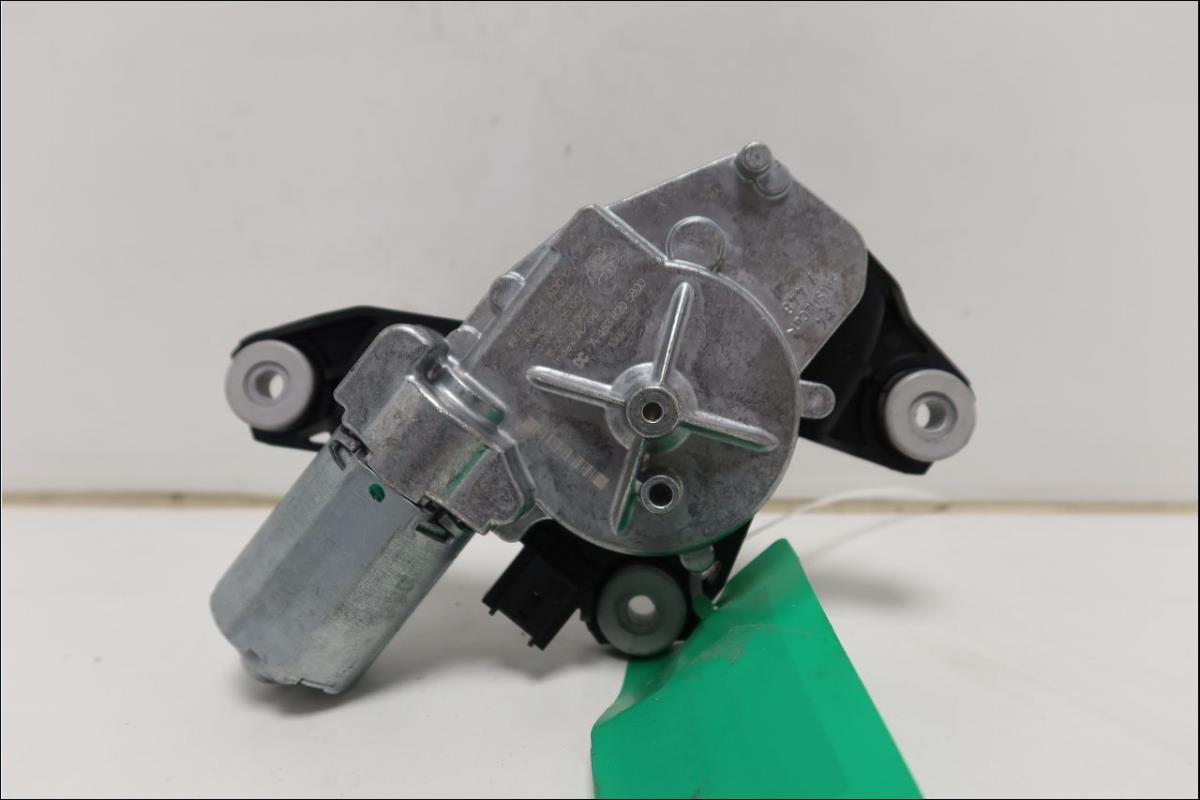 Moteur essuie glace arriere