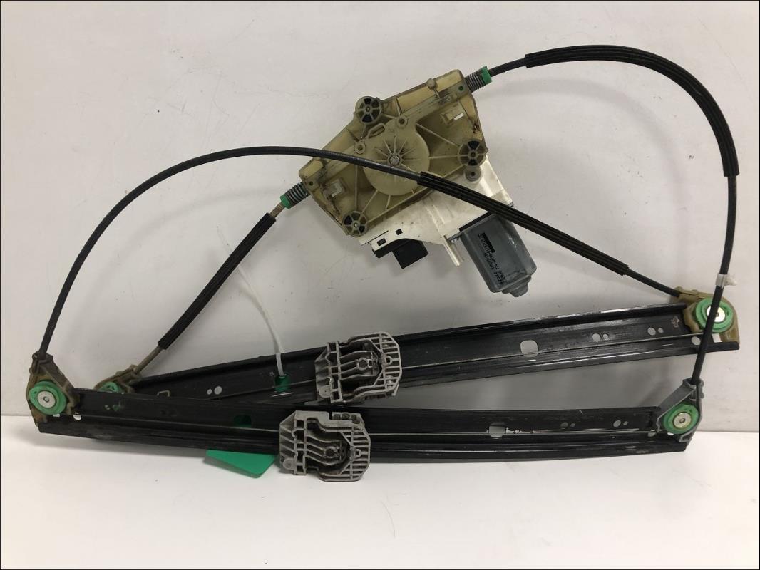 Leve vitre electrique avant gauche