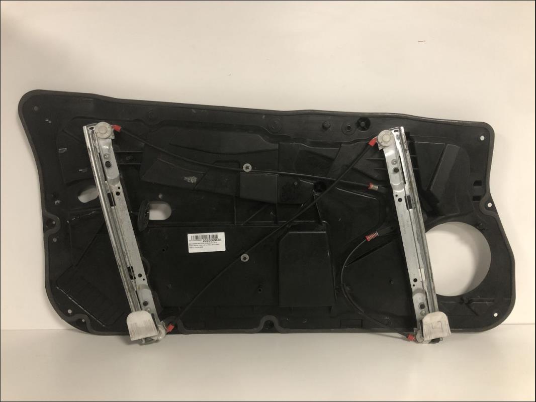 Leve vitre electrique avant droit
