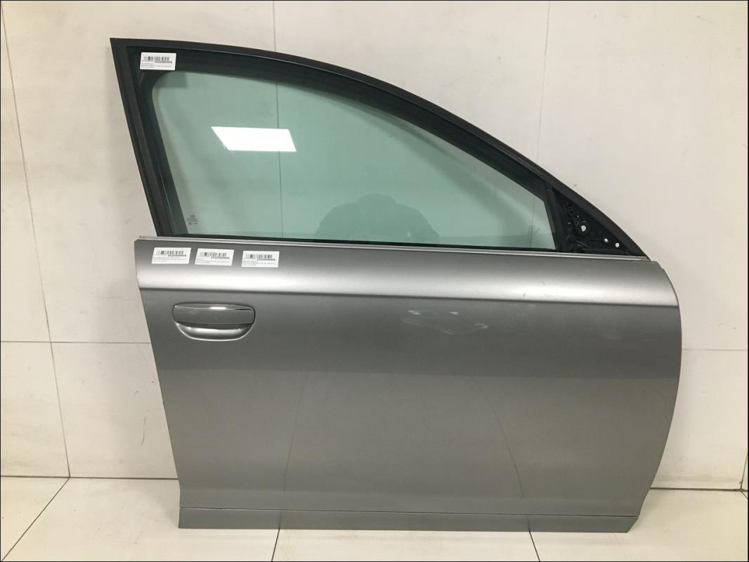 Porte avant droit