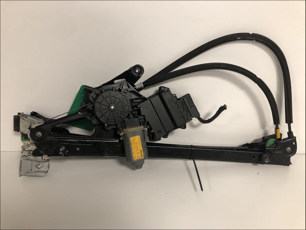 Leve vitre electrique avant droit