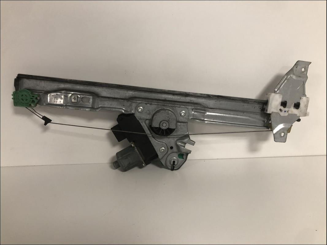 Leve vitre electrique avant droit