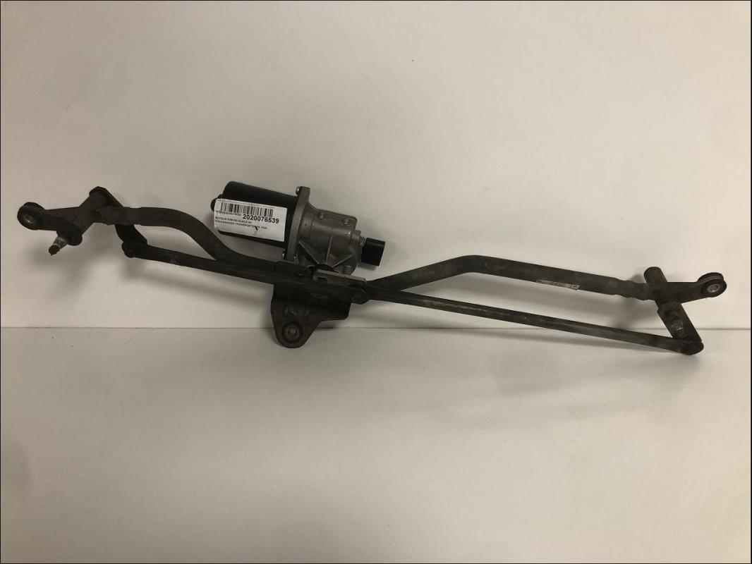 Moteur essuie glace avant