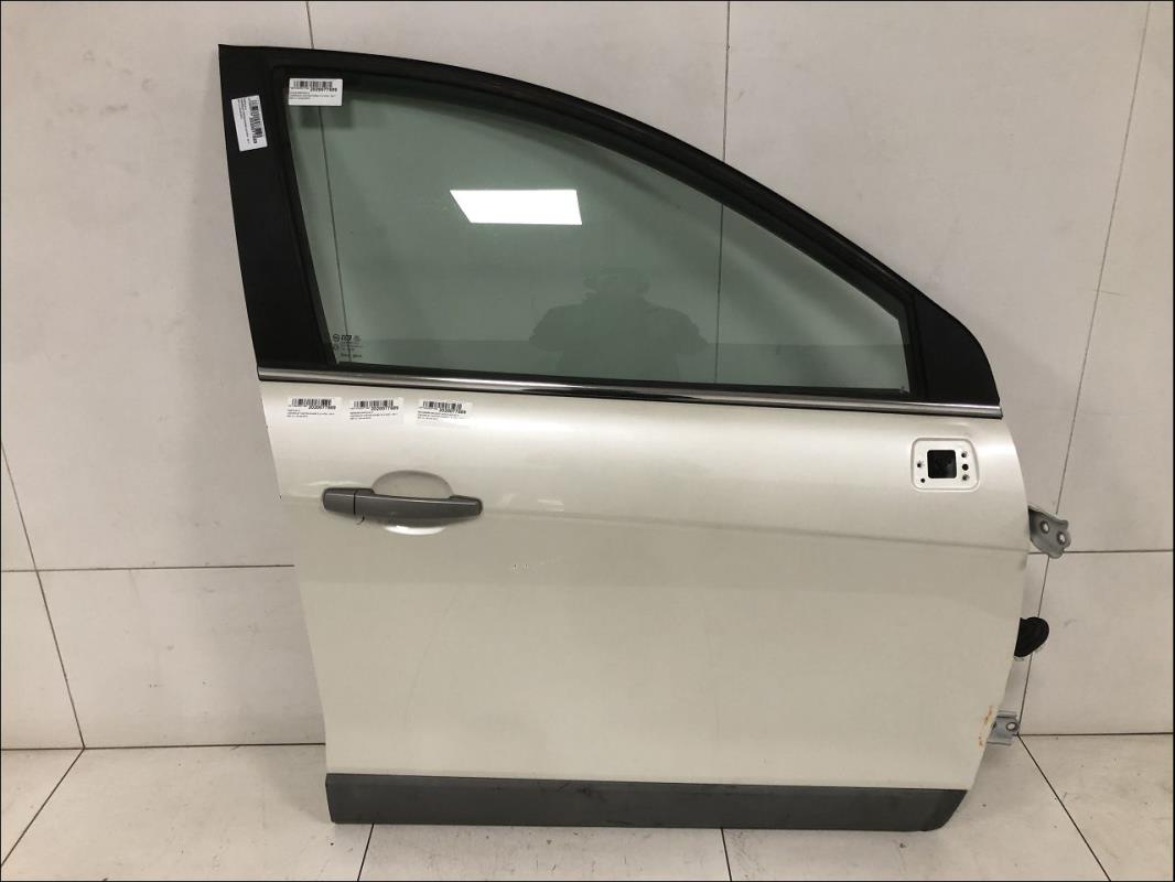 Porte avant droit