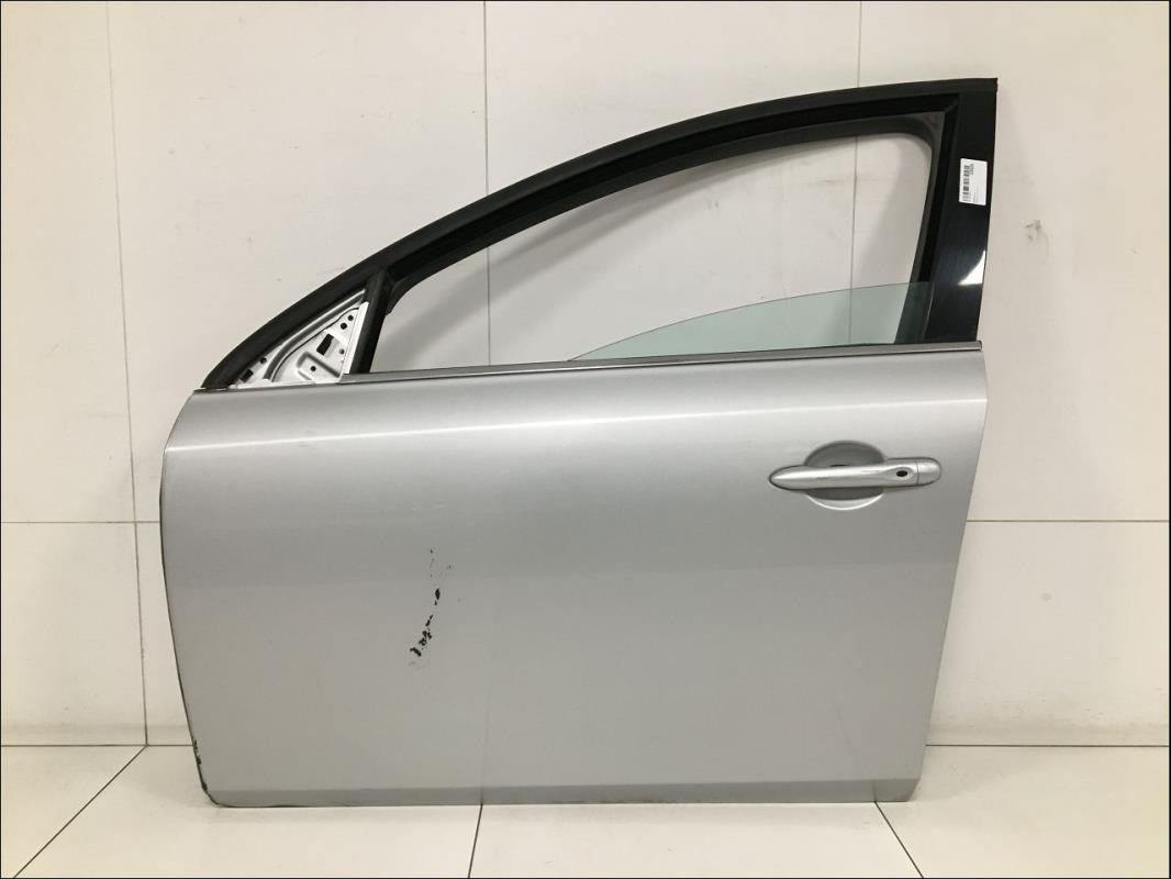 Porte avant gauche