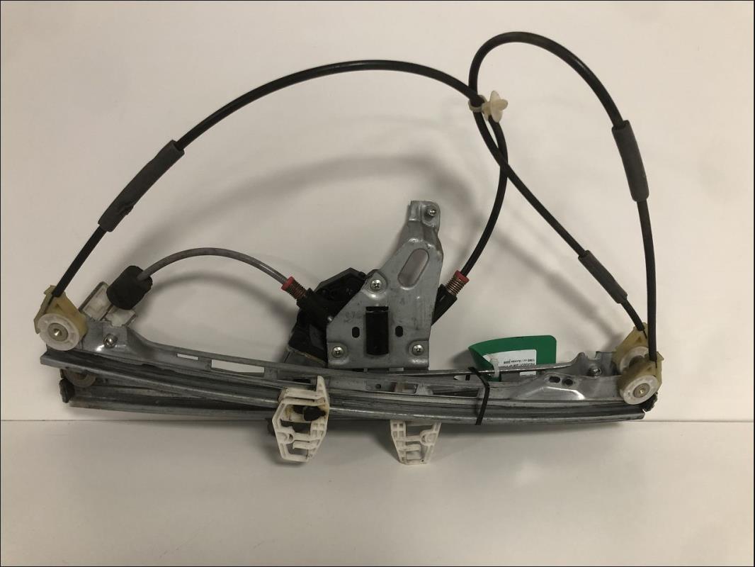 Leve vitre electrique avant droit