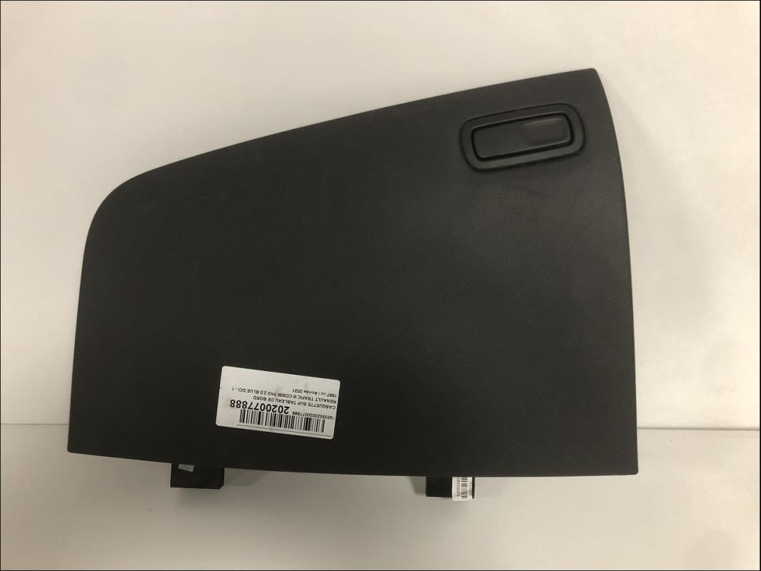 Casquette tableau de bord