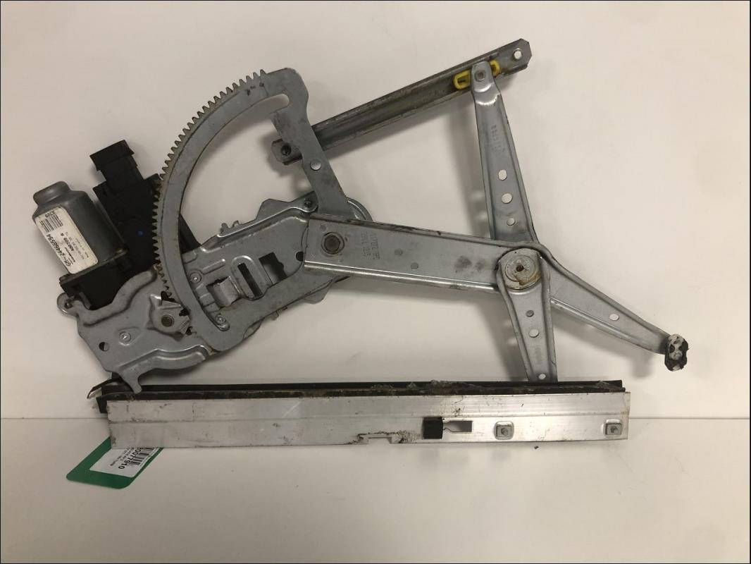 Leve vitre electrique avant droit