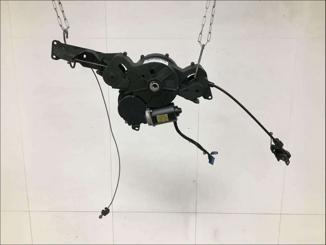 Moteur porte laterale droite