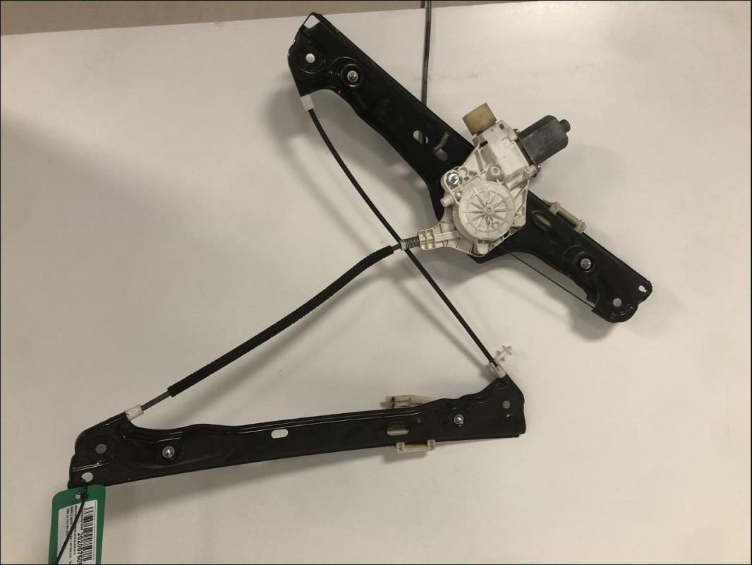 Leve vitre electrique avant gauche
