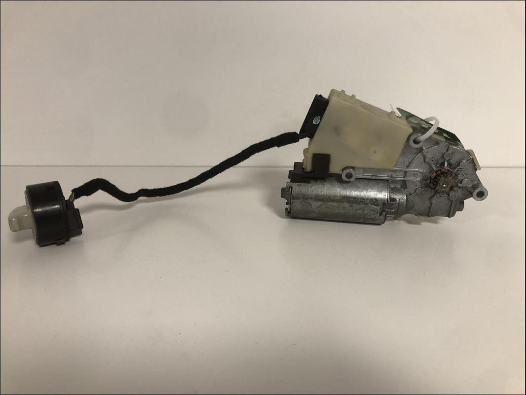 Moteur toit ouvrant