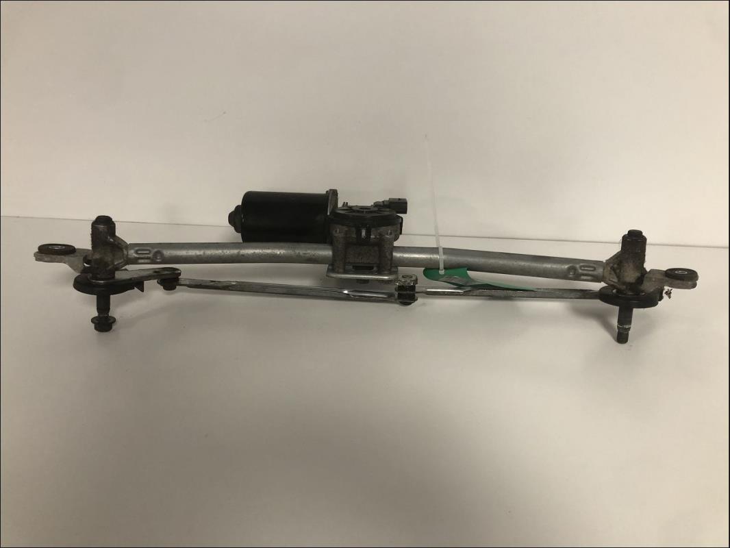 Moteur essuie glace avant