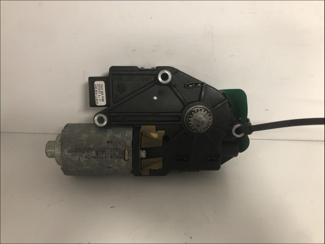 Moteur toit ouvrant