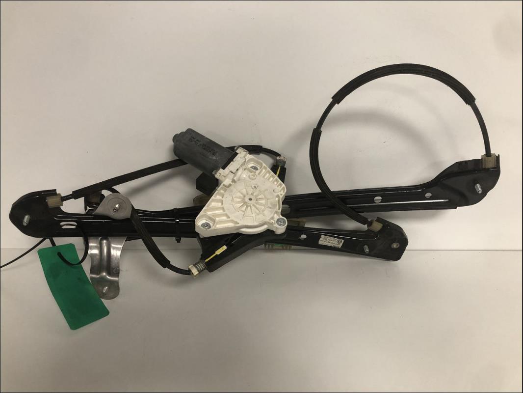 Leve vitre electrique avant gauche