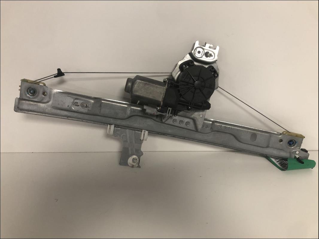 Leve vitre electrique avant droit