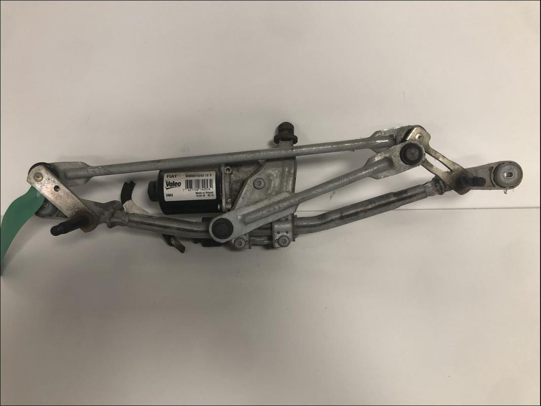 Moteur essuie glace avant