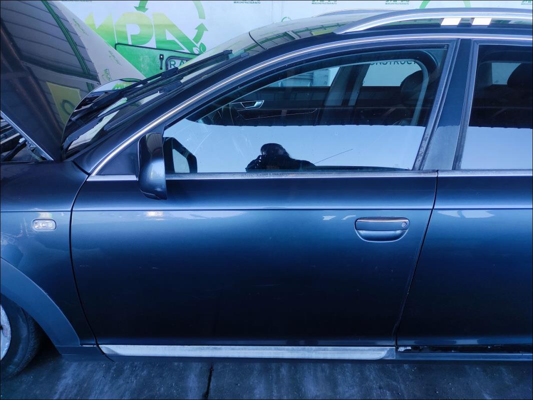 Porte avant gauche