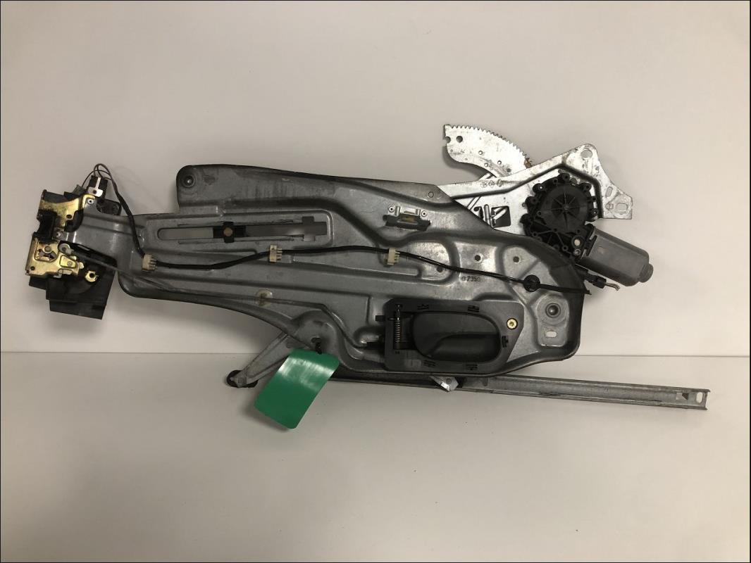 Leve vitre electrique avant droit
