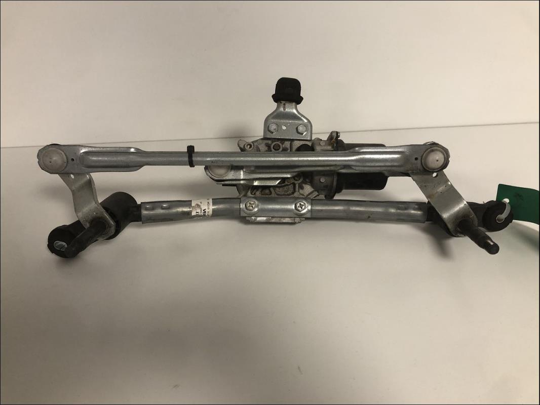 Moteur essuie glace avant