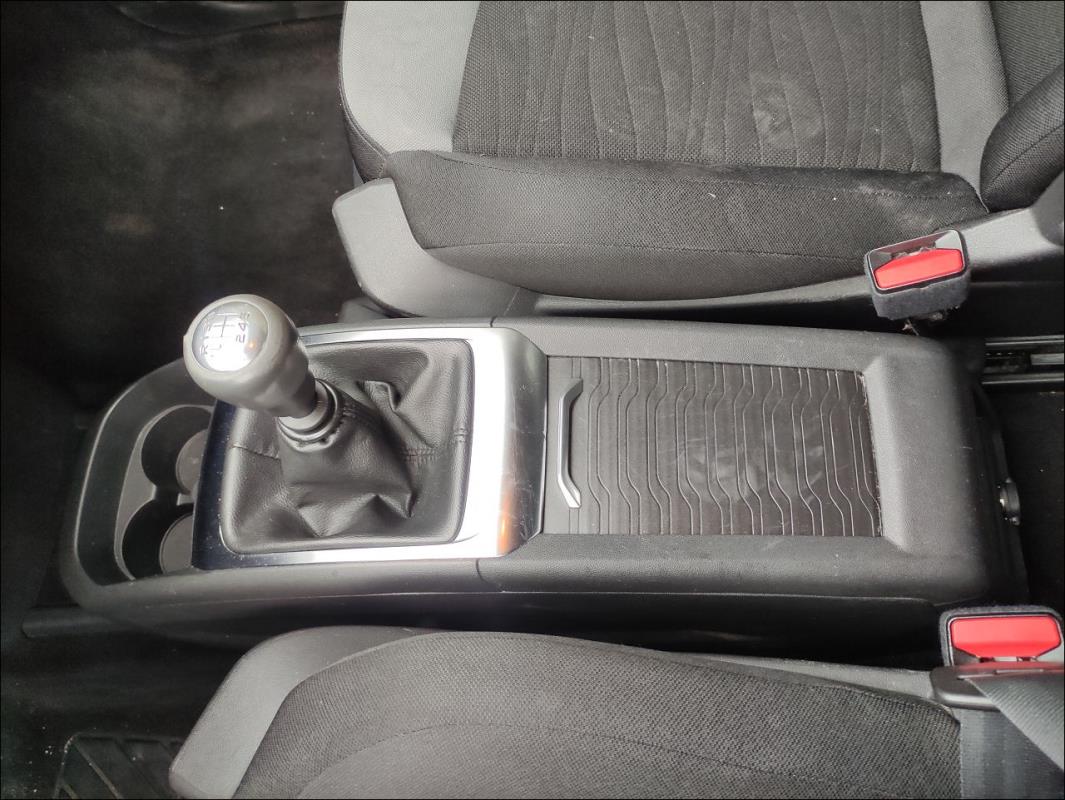 Console central (interieur plastique)