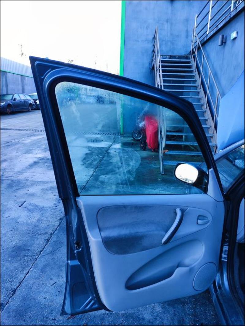Leve vitre electrique avant gauche
