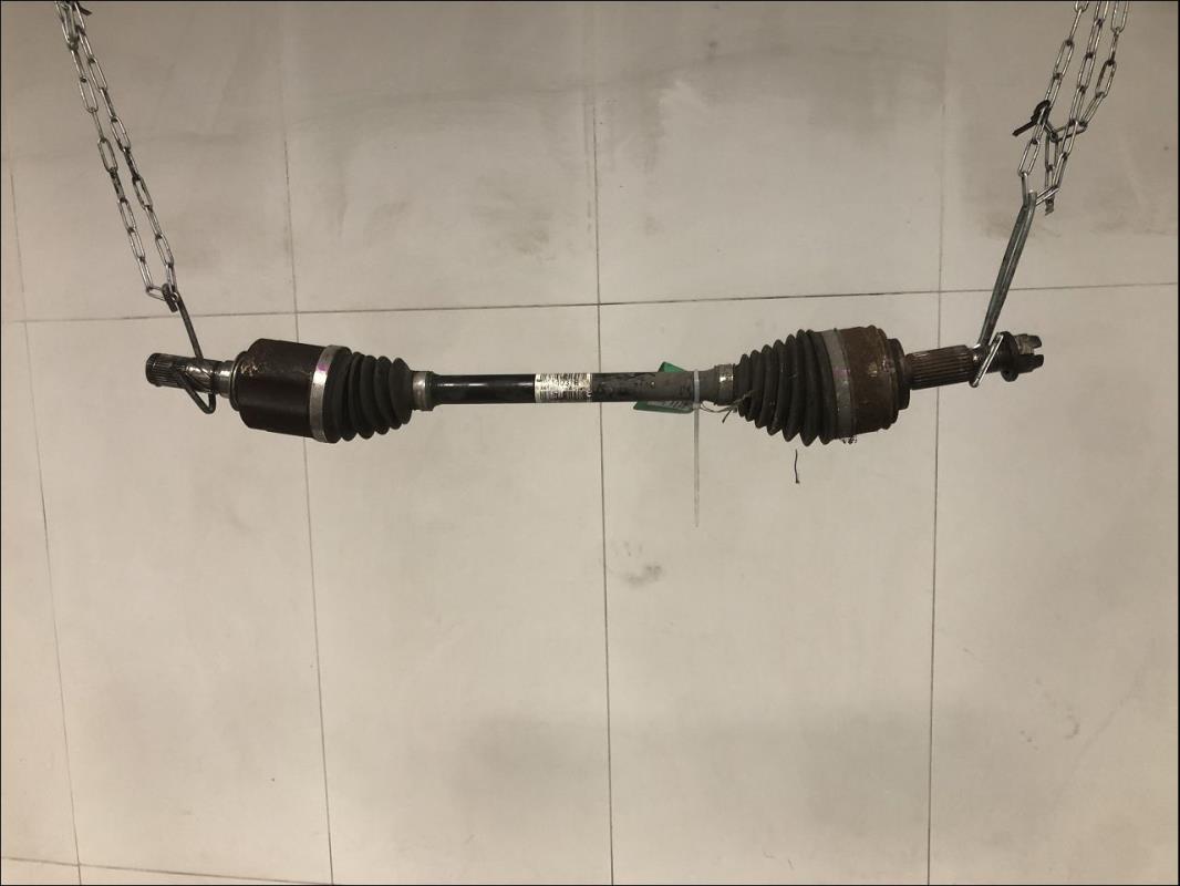 Cardan gauche (transmission)