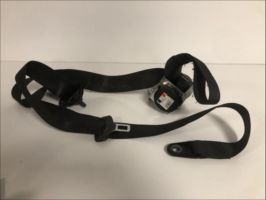 Ceinture avant gauche
