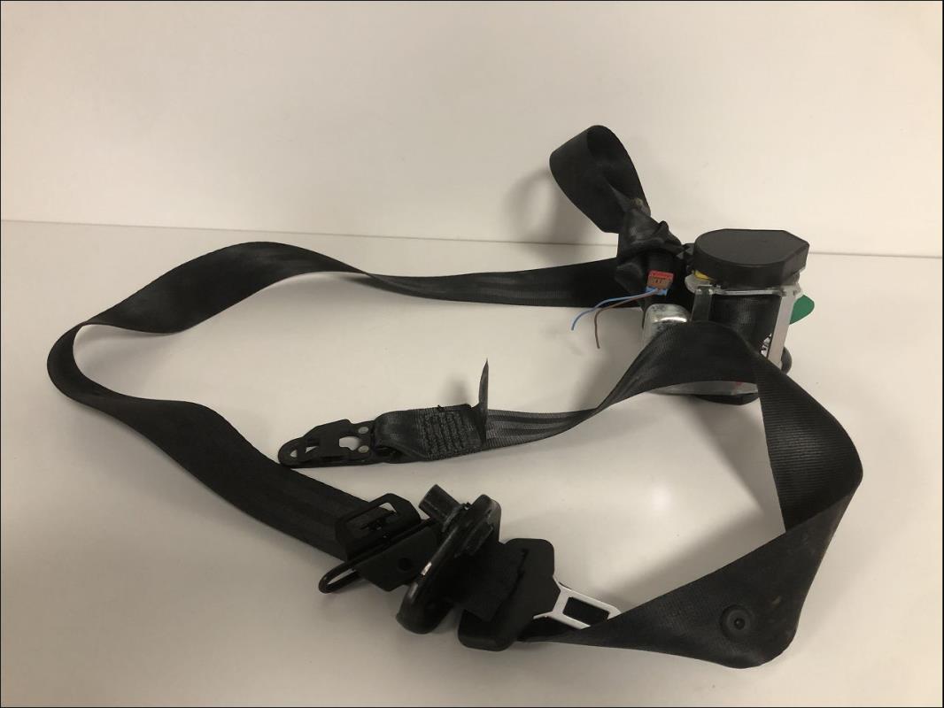 Ceinture avant gauche