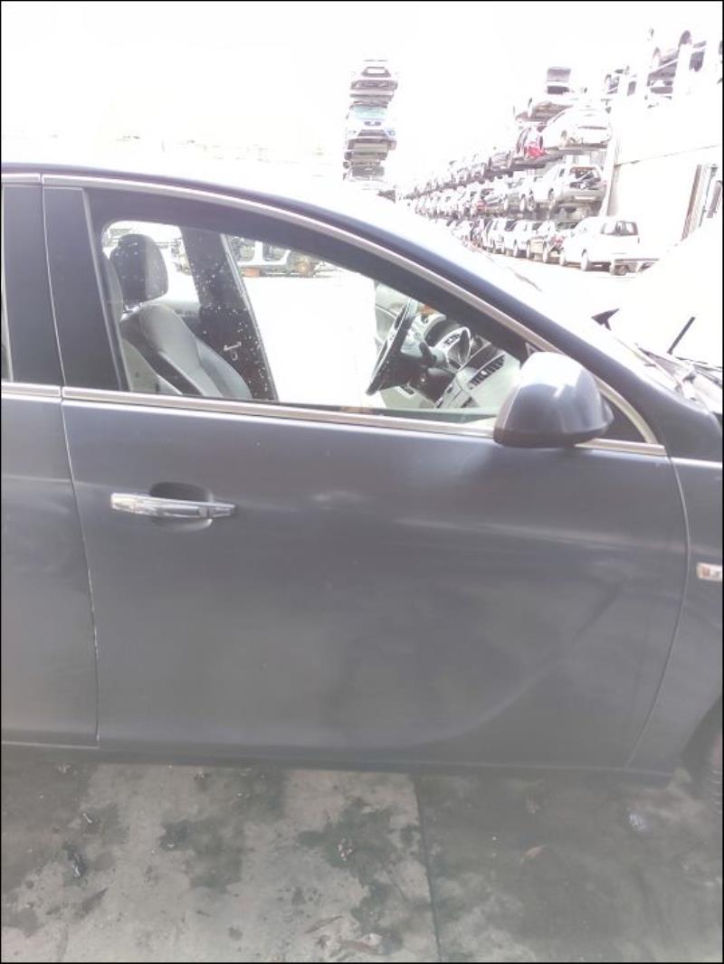 Porte avant droit