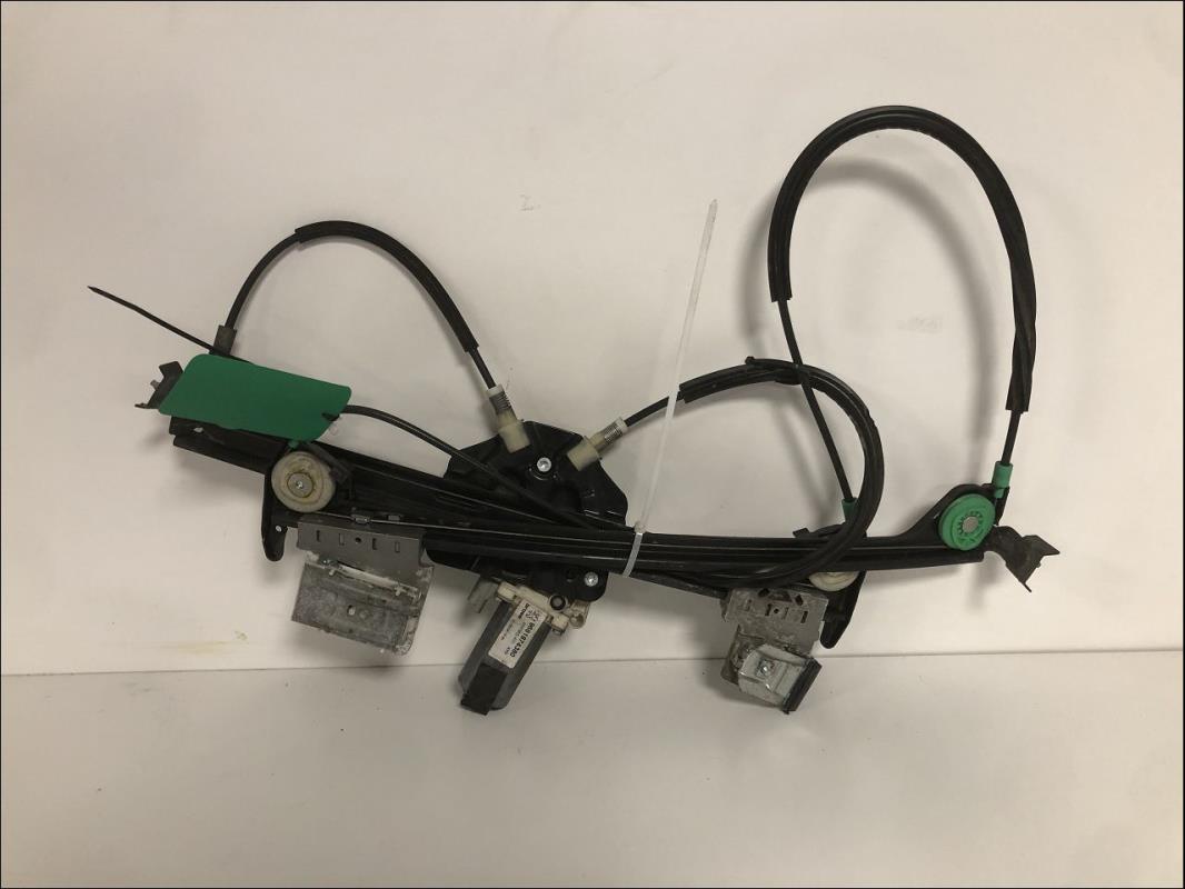 Leve vitre electrique avant droit