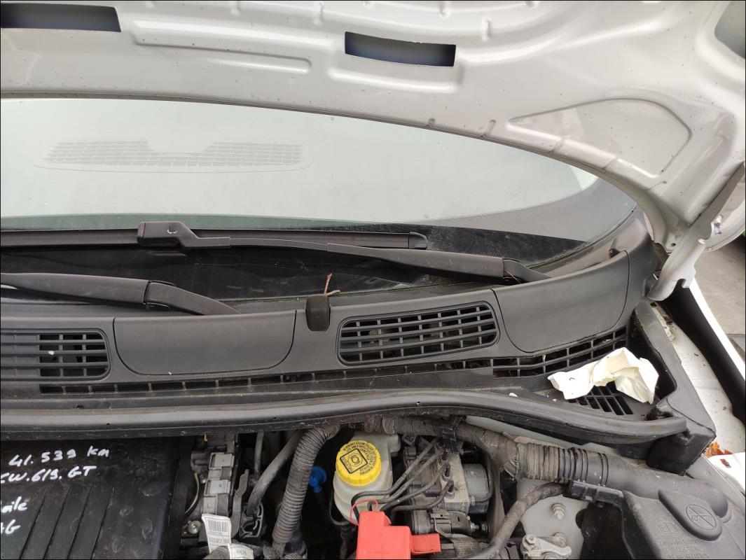 Moteur essuie glace avant
