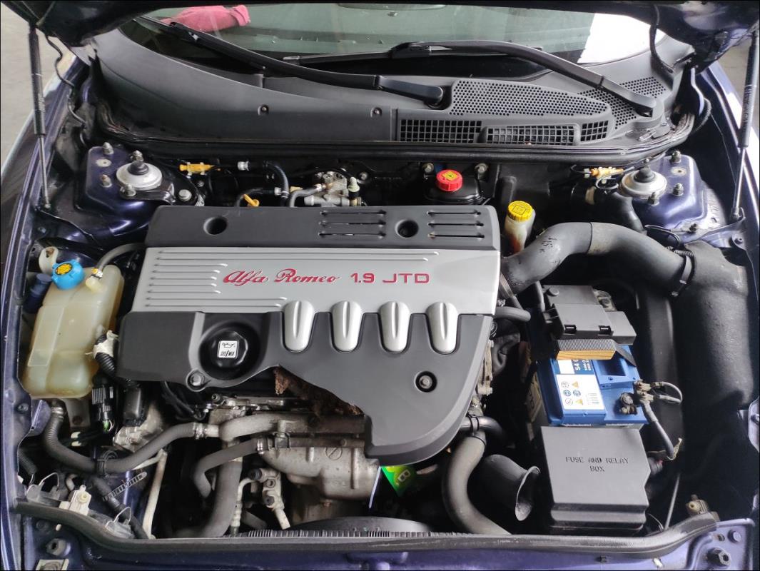 Moteur ALFA ROMEO 147 PHASE 1 Diesel - 1