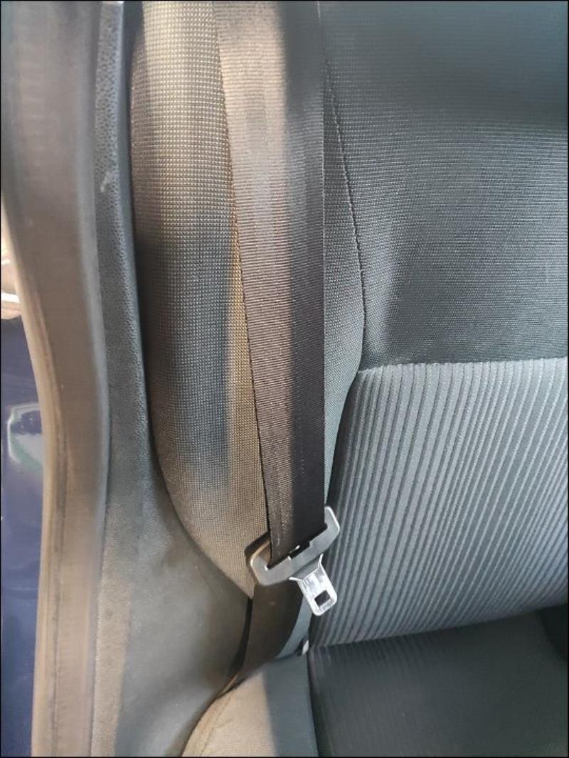 Ceinture arriere droit