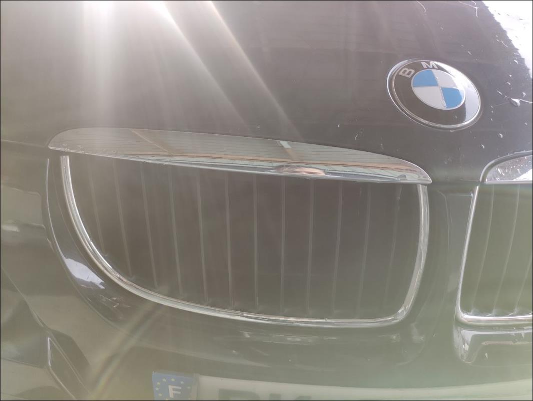Grille de calandre droite