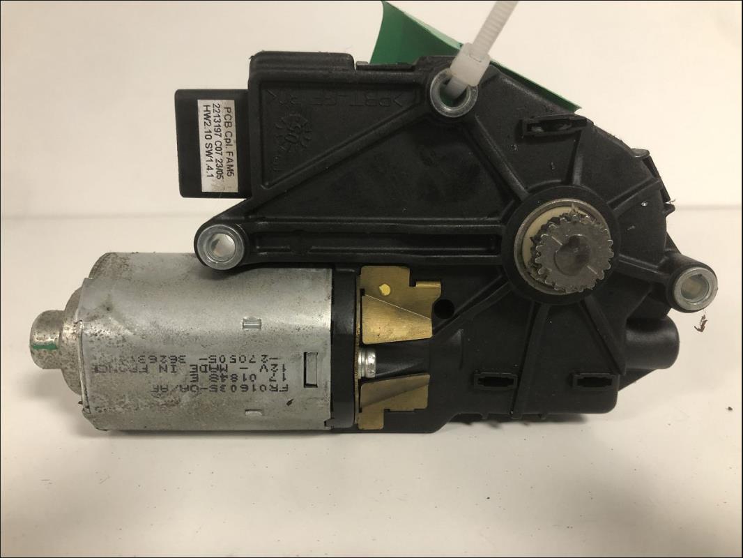 Moteur toit ouvrant
