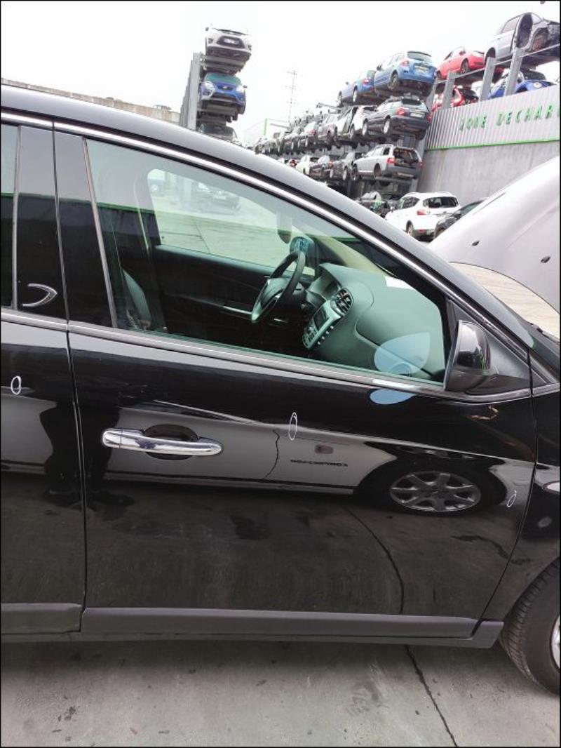 Porte avant droit