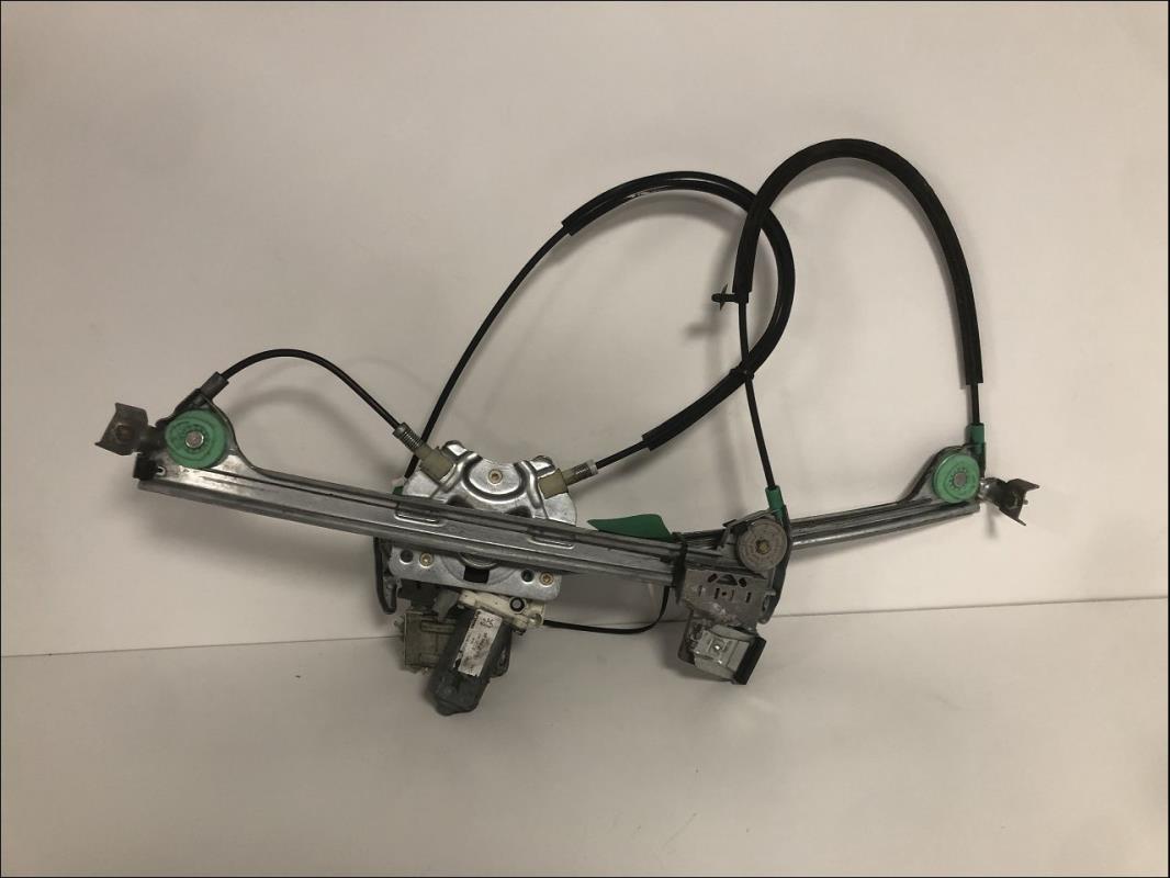 Leve vitre electrique avant droit