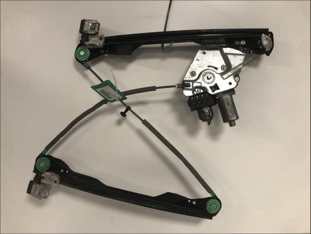 Leve vitre electrique avant droit